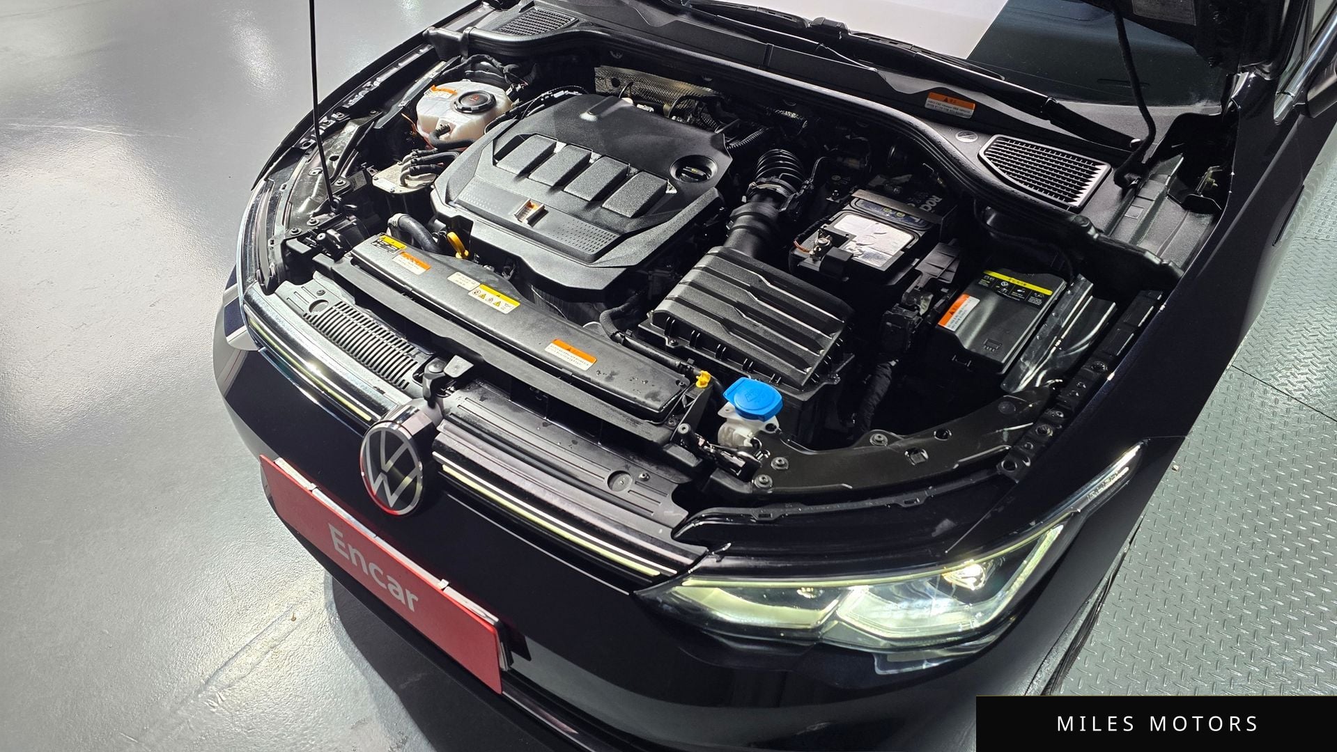 Volkswagen 골프 2022 — миниатюра 6