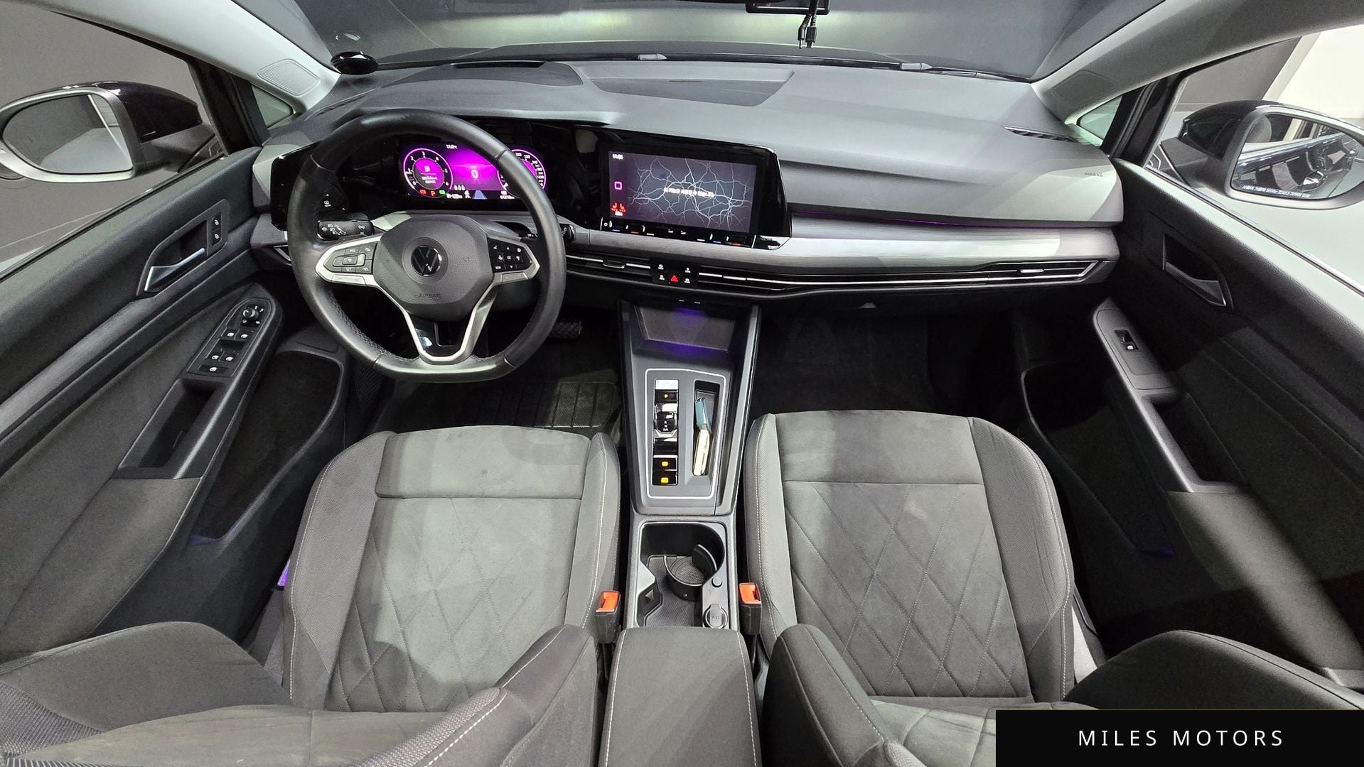 Volkswagen 골프 2022 — миниатюра 7