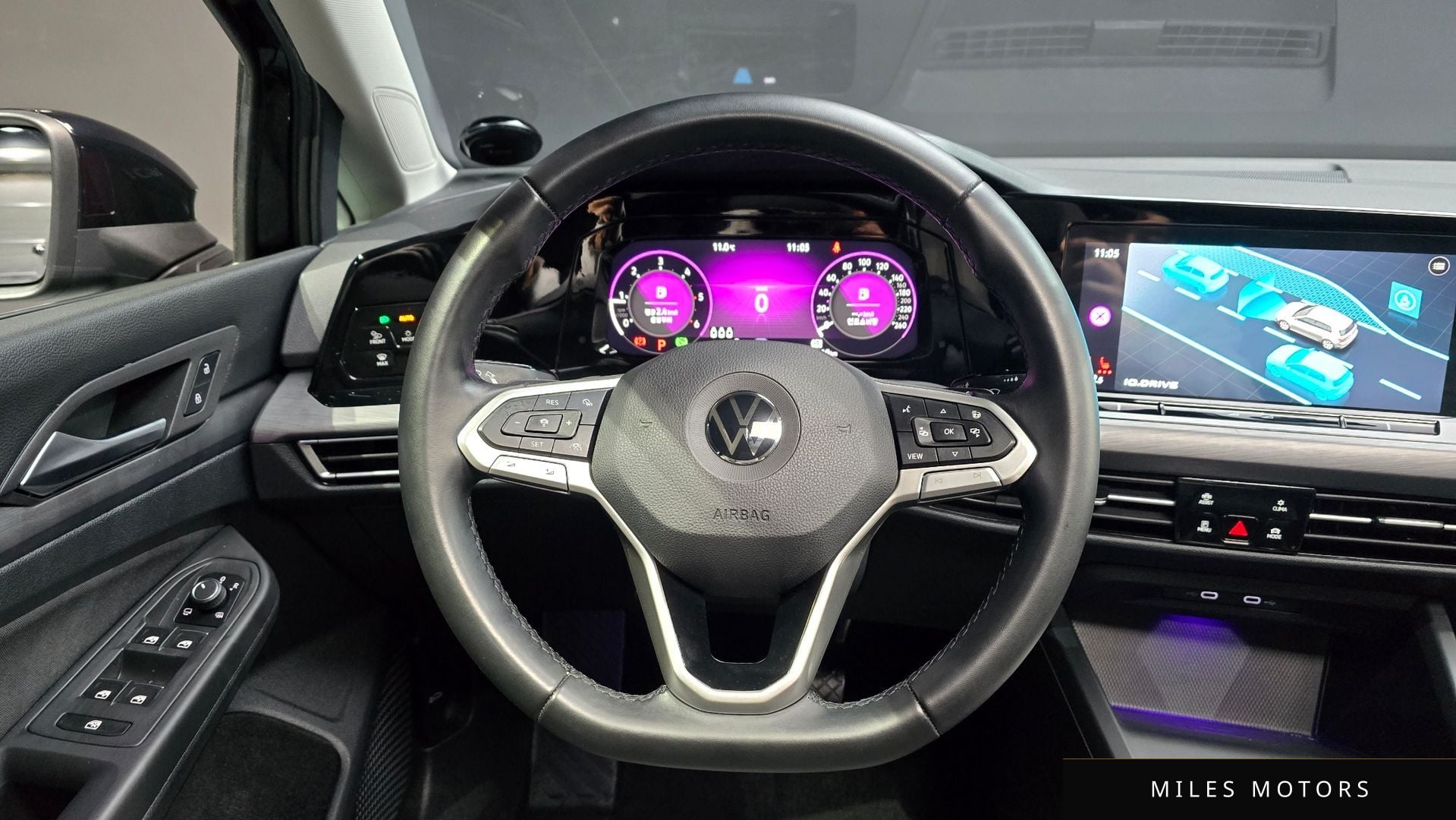 Volkswagen 골프 2022 — миниатюра 13