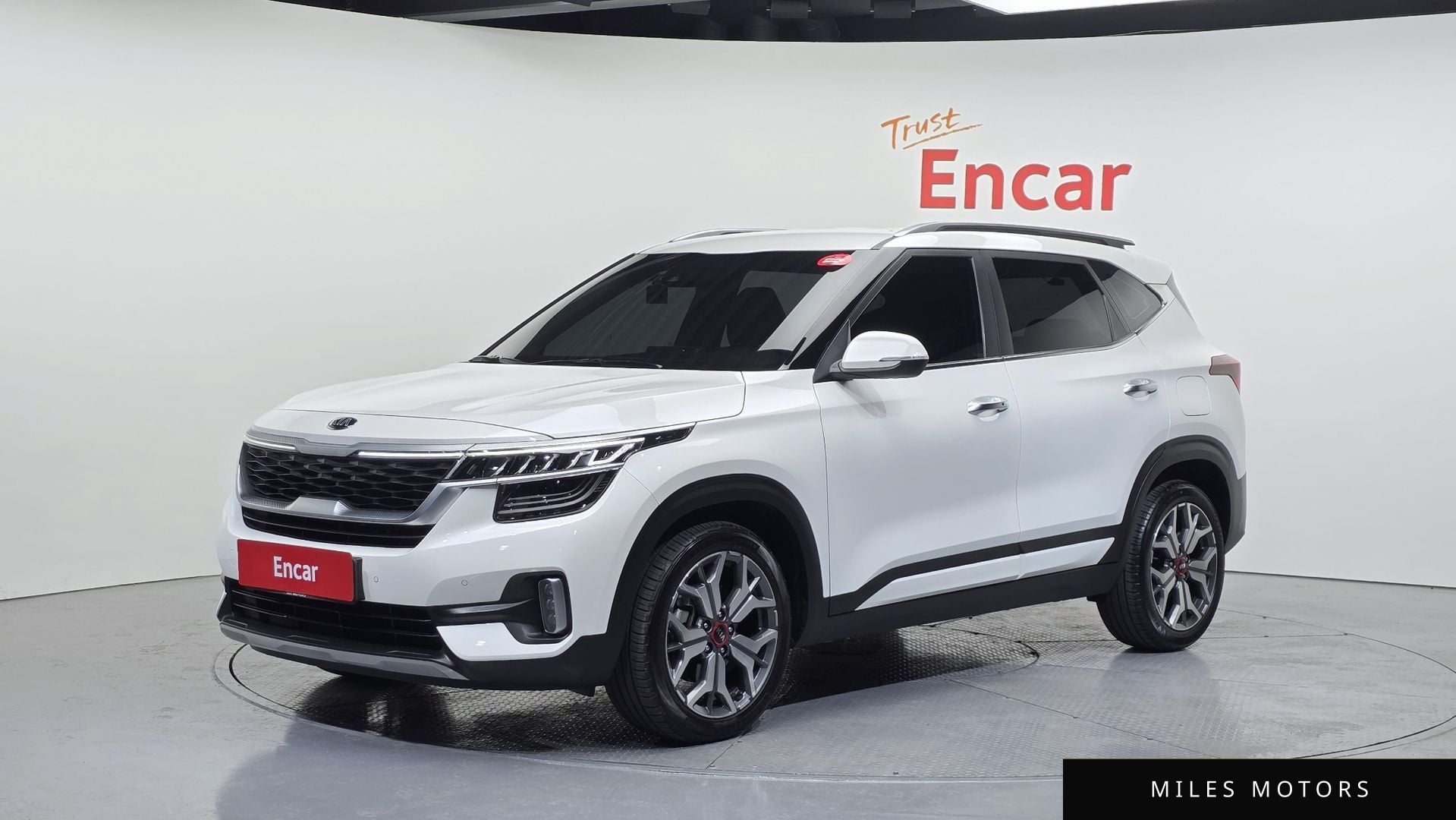 Kia Seltos 2020 — фото 1 из 12