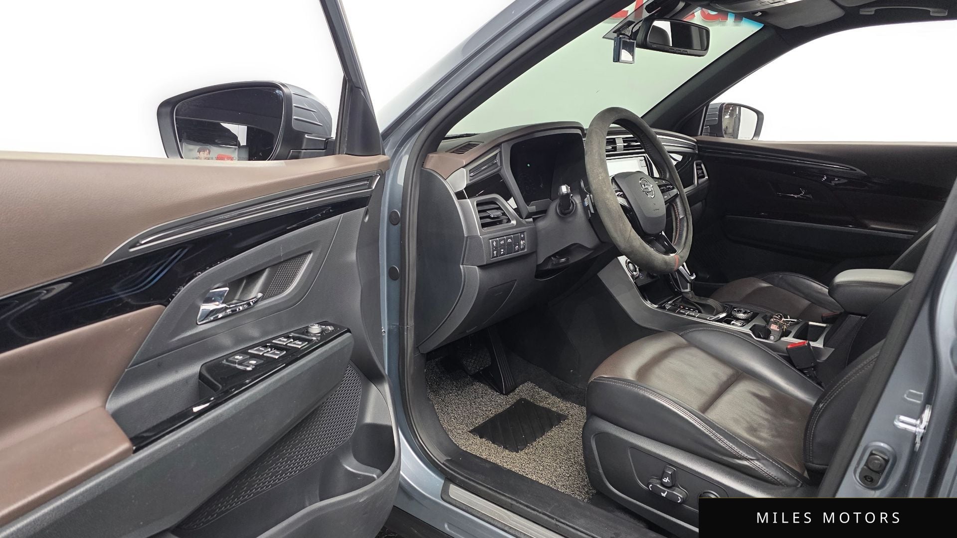 KG Mobility Beautiful Korando 2019 — миниатюра 11