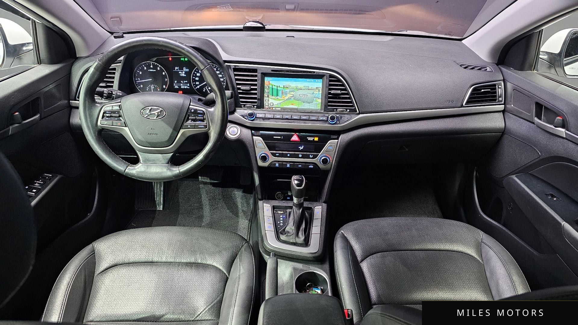 Hyundai AVANTE 2016 — миниатюра 7