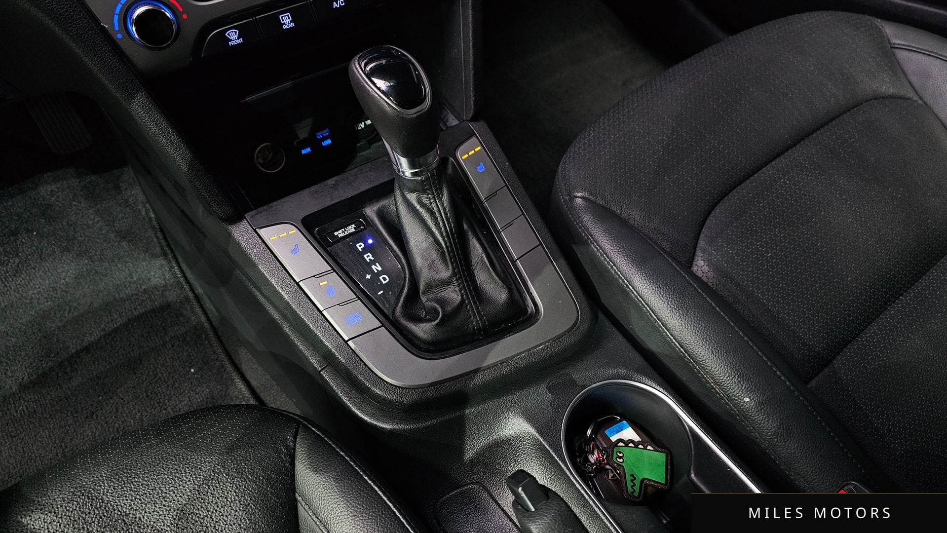 Hyundai AVANTE 2016 — миниатюра 9