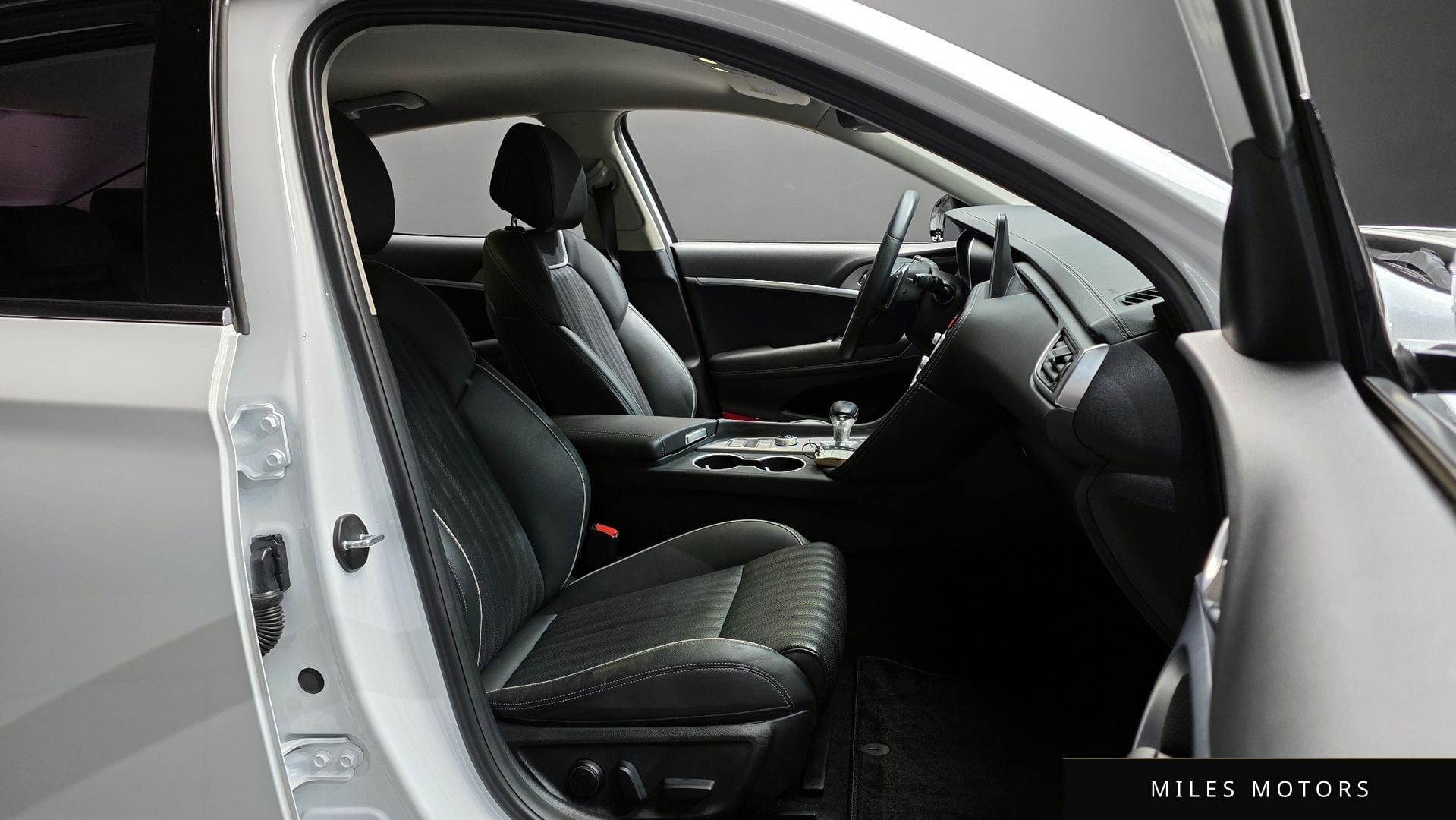 Genesis G70 2020 — миниатюра 10