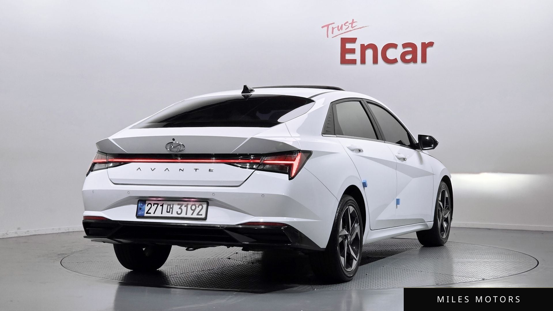 Hyundai AVANTE 2021 — миниатюра 2