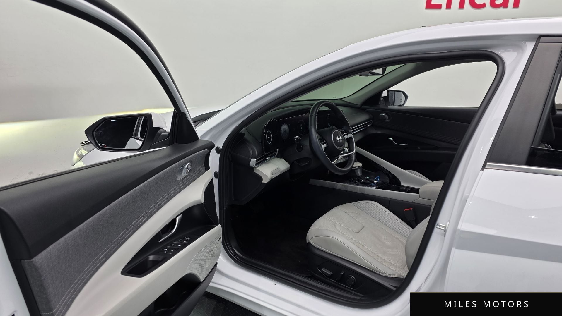 Hyundai AVANTE 2021 — миниатюра 11