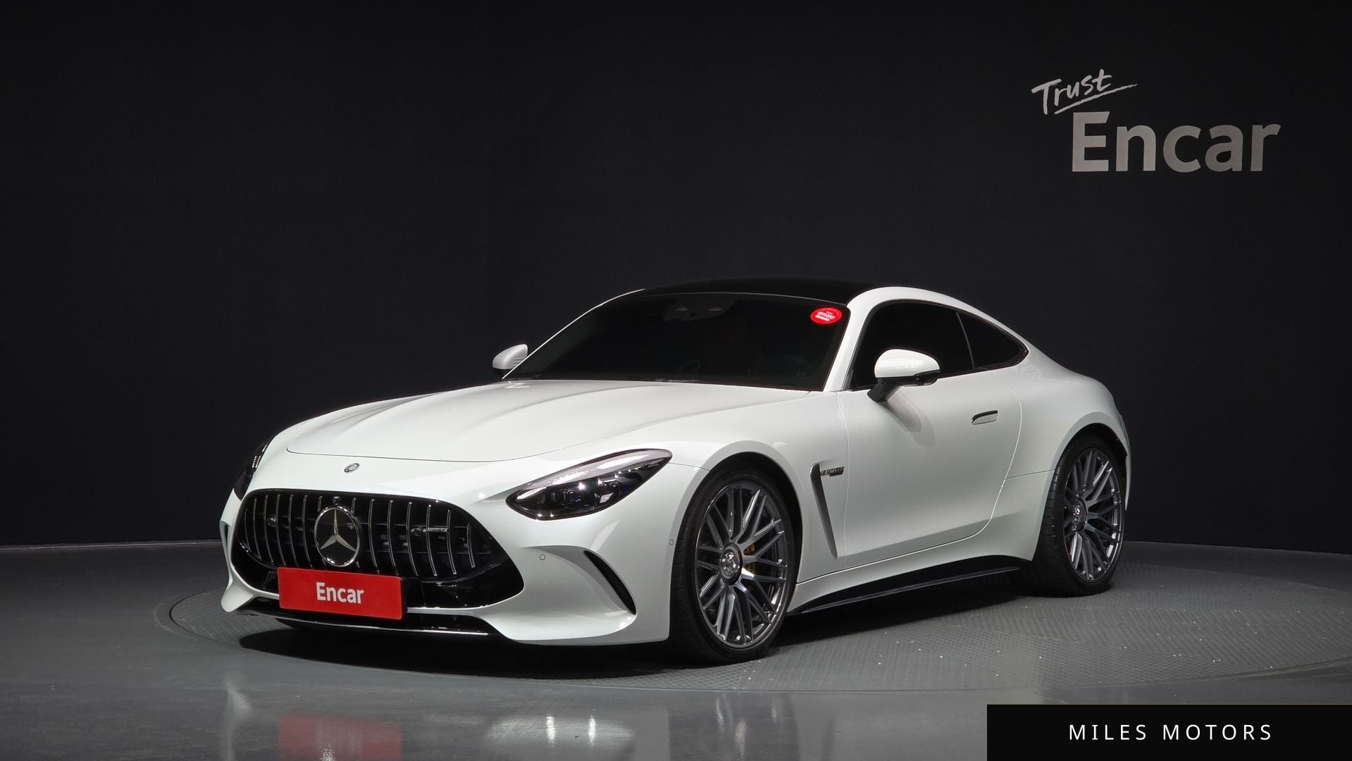 Mercedes-Benz AMG GT C192 2025 — фото 1 из 12