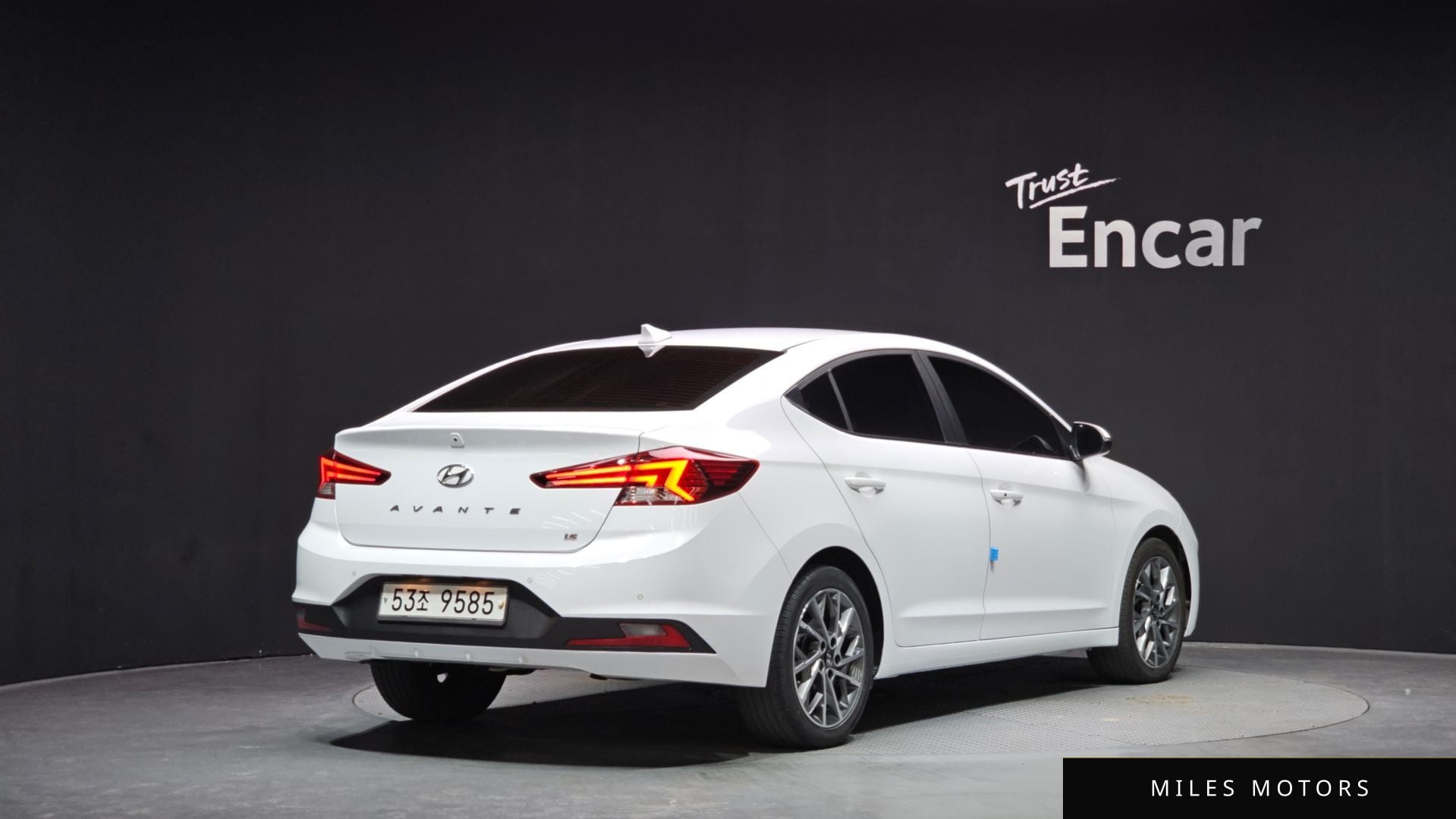Hyundai AVANTE 2019 — миниатюра 2