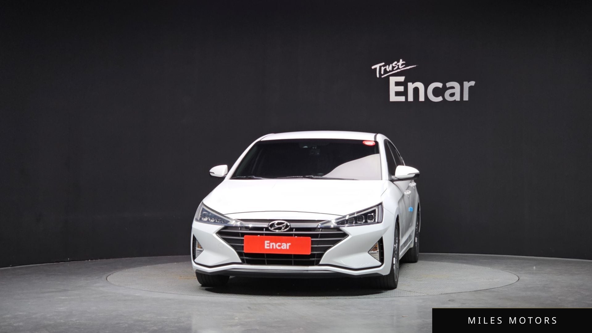 Hyundai AVANTE 2019 — миниатюра 3