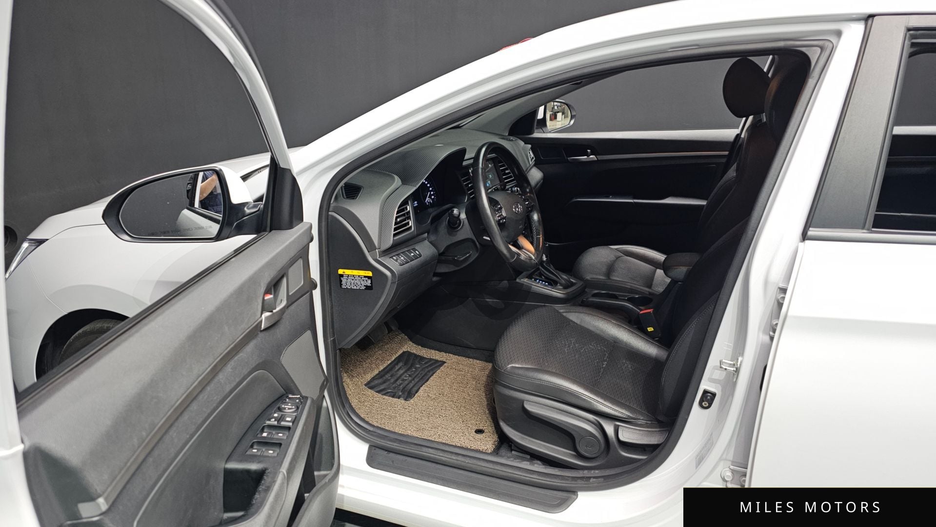Hyundai AVANTE 2019 — миниатюра 10