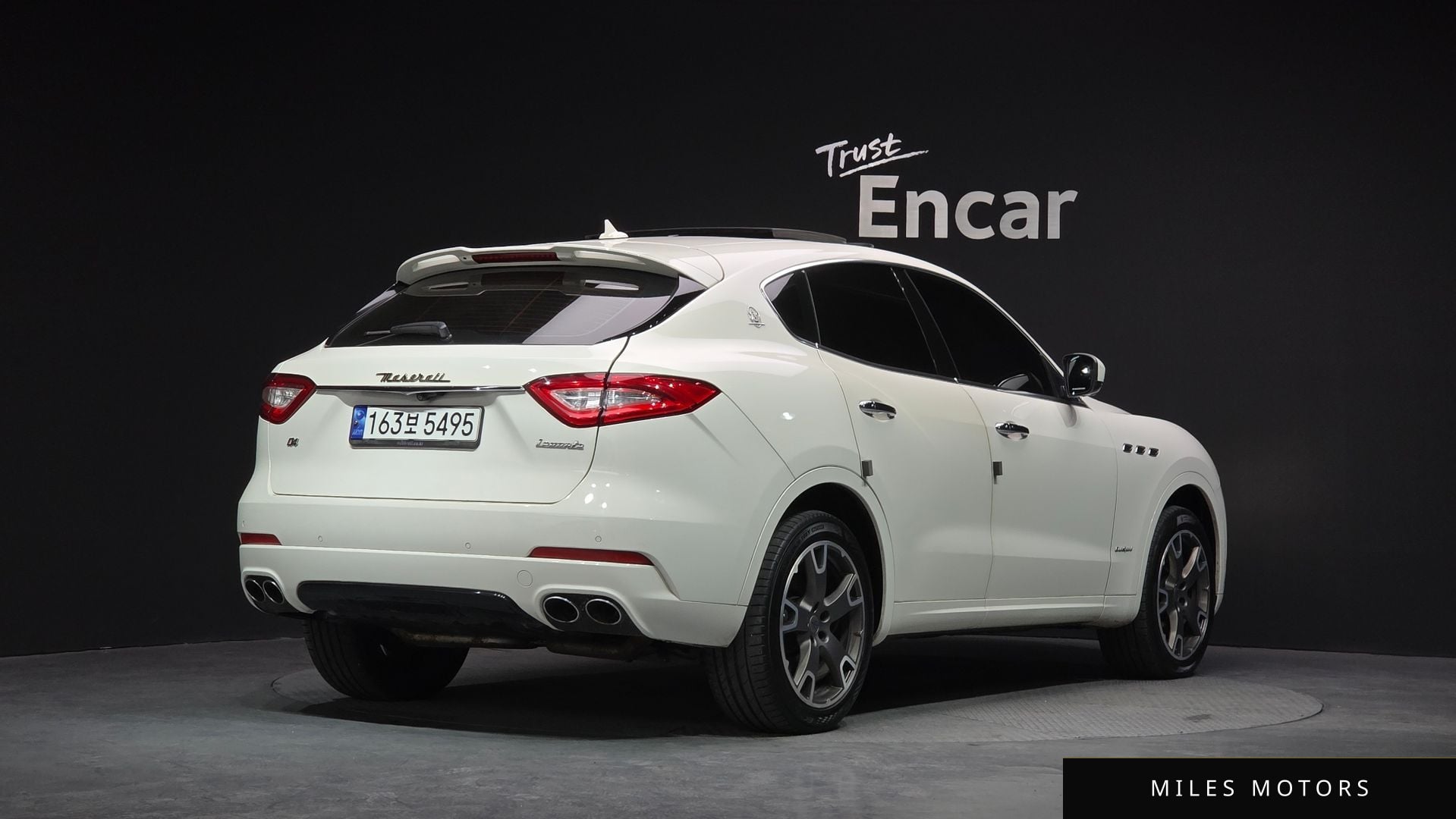 Maserati Levante 2018 — миниатюра 2