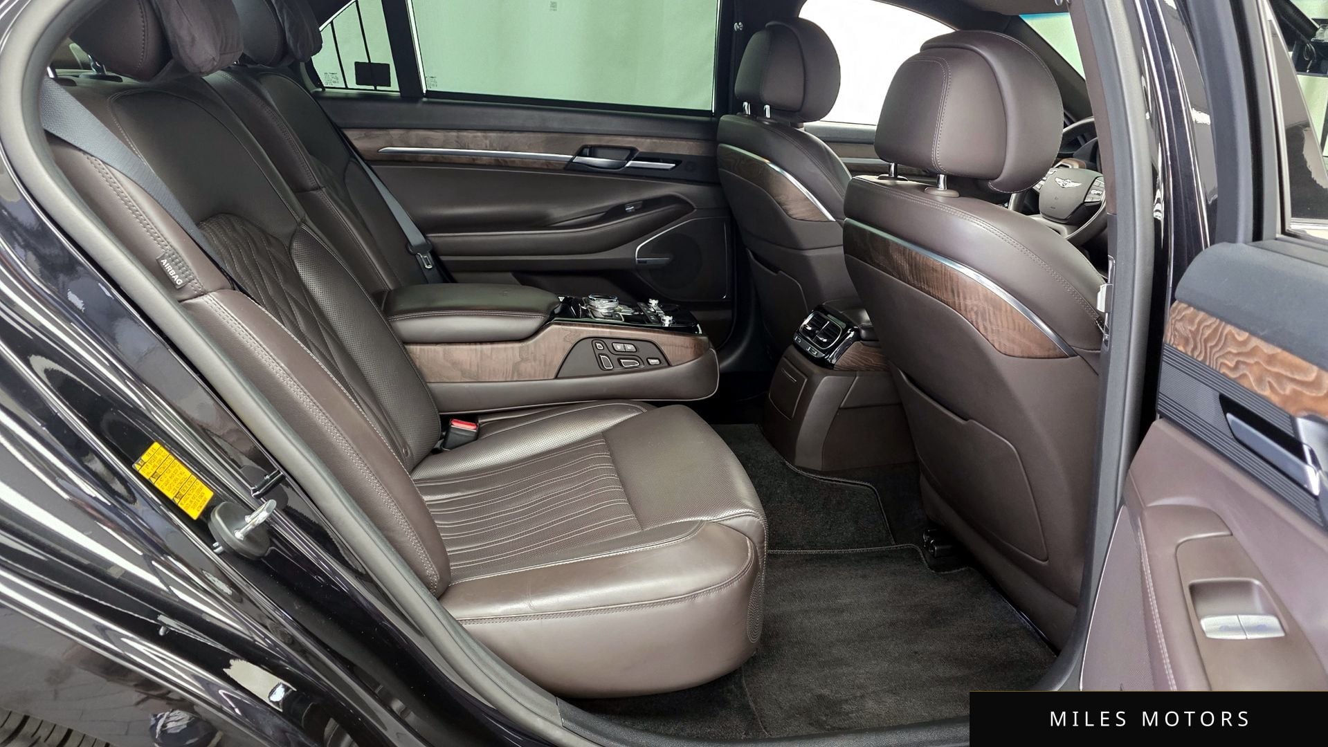 Genesis G90 2021 — миниатюра 12