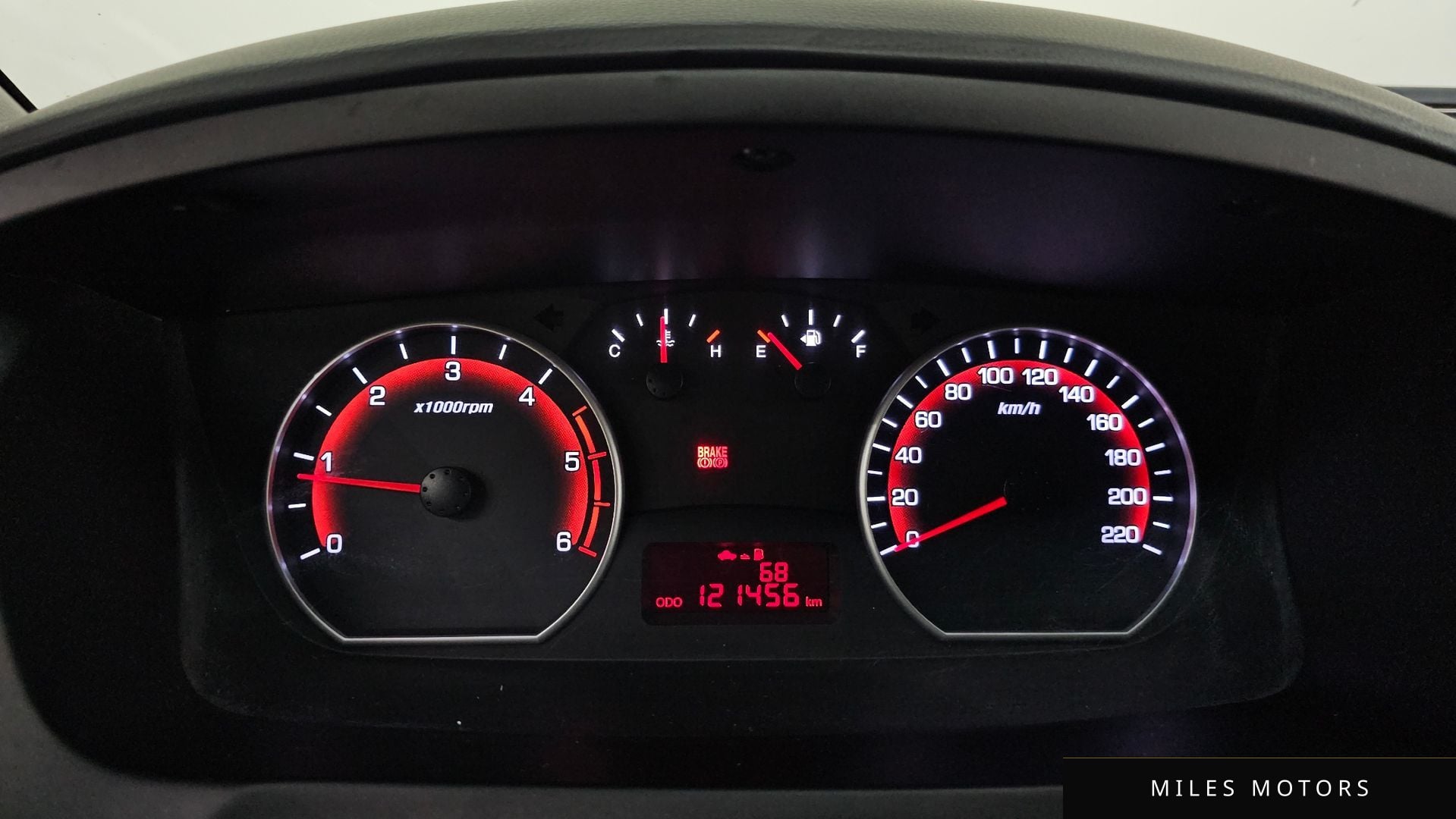 KG Mobility KORANDO 2016 — миниатюра 8