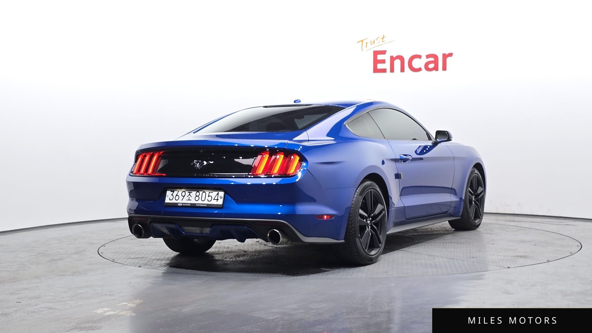 Ford Mustang 2017 — миниатюра 2
