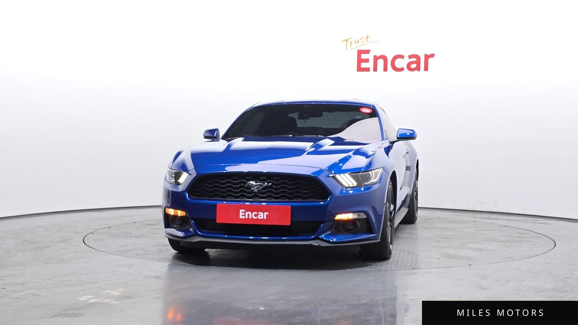 Ford Mustang 2017 — миниатюра 3