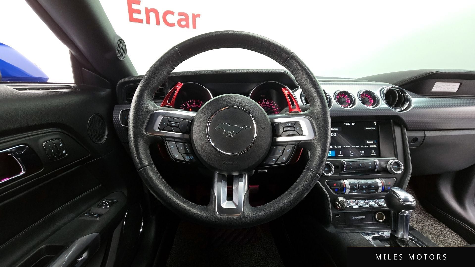 Ford Mustang 2017 — миниатюра 13