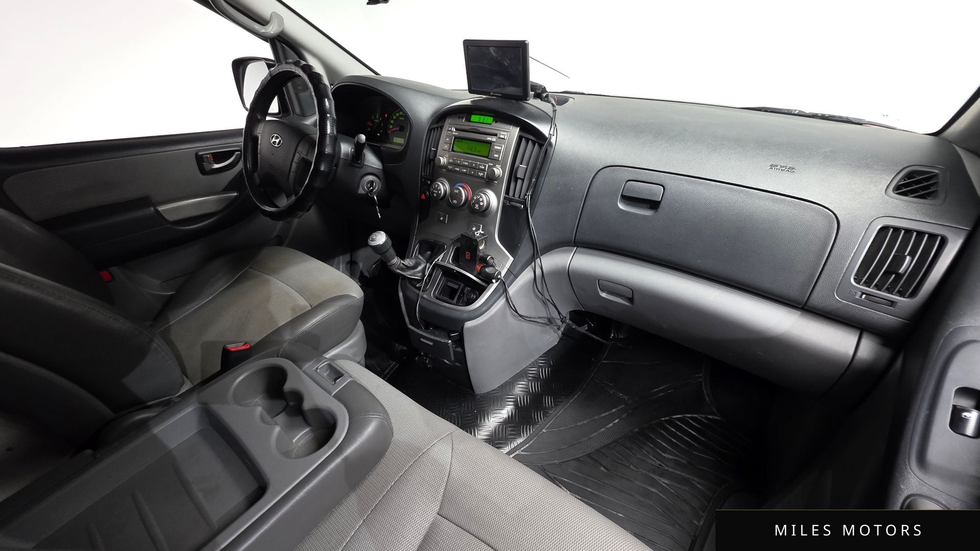 Hyundai Starex 2012 — миниатюра 7
