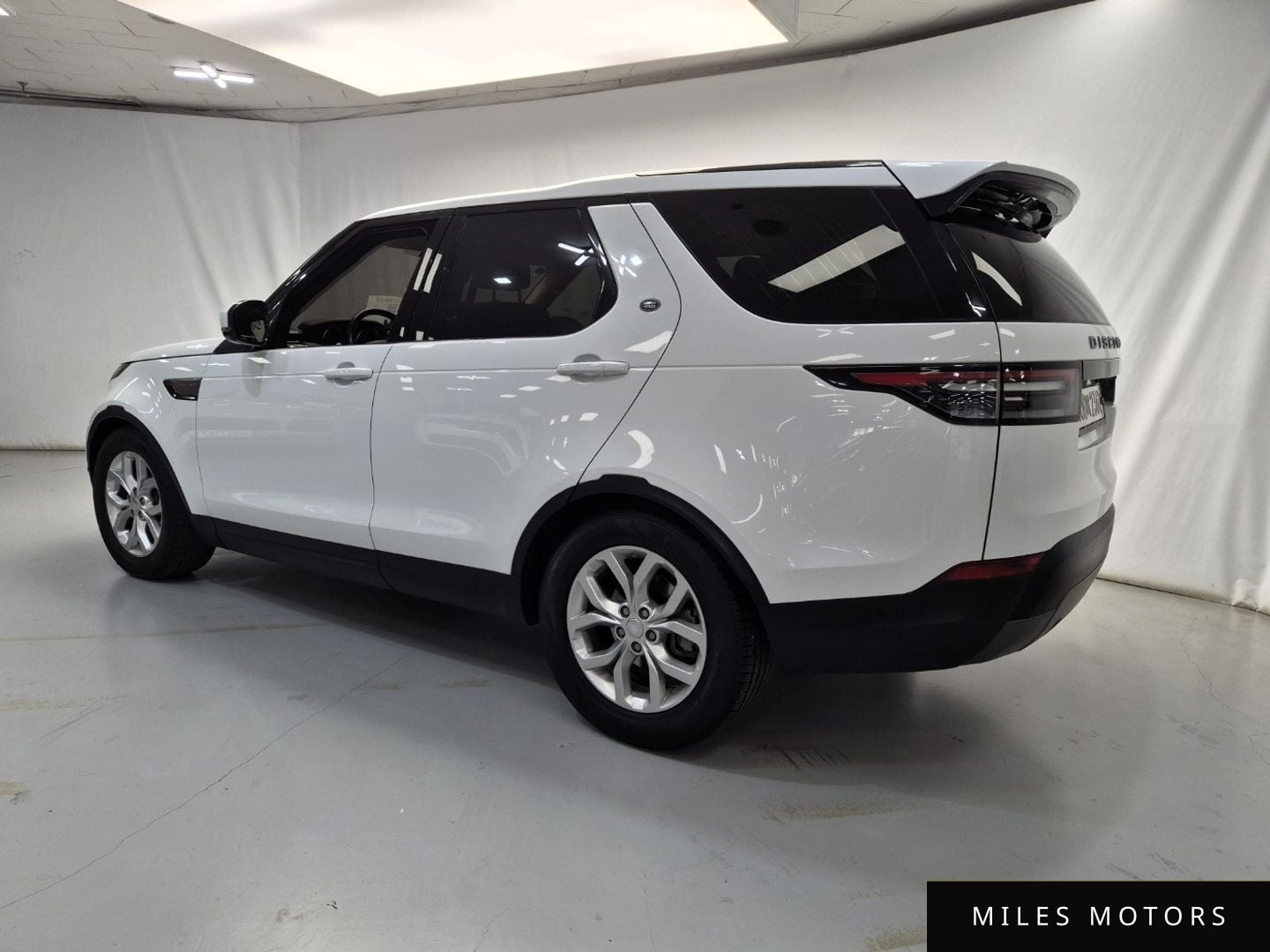 Land Rover Discovery 2020 — миниатюра 3