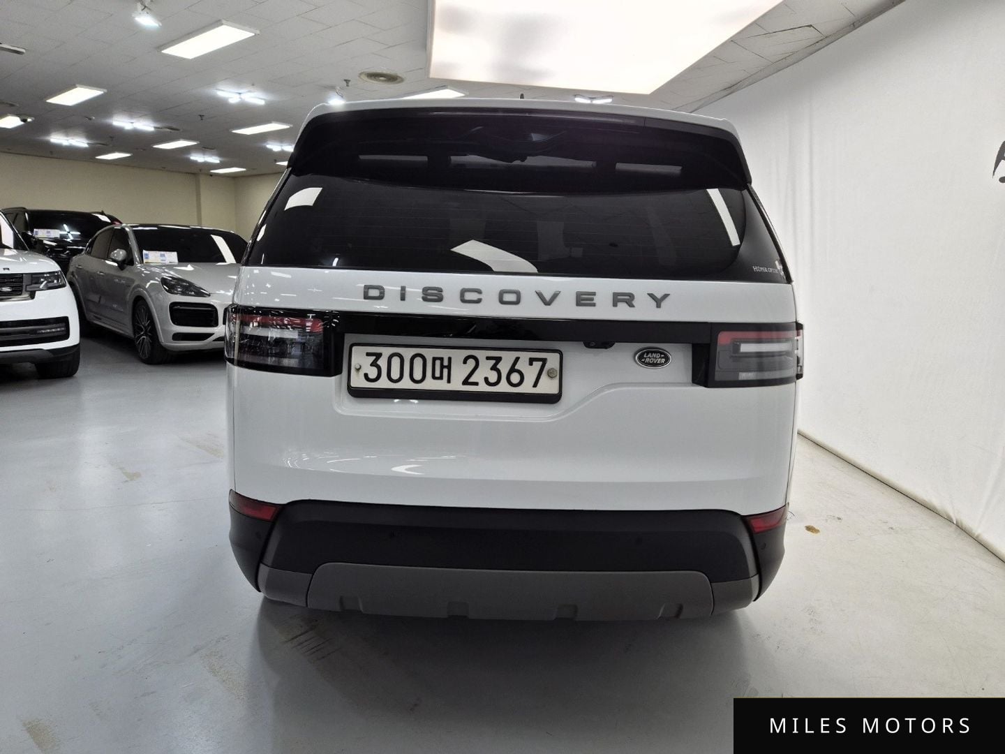 Land Rover Discovery 2020 — миниатюра 5