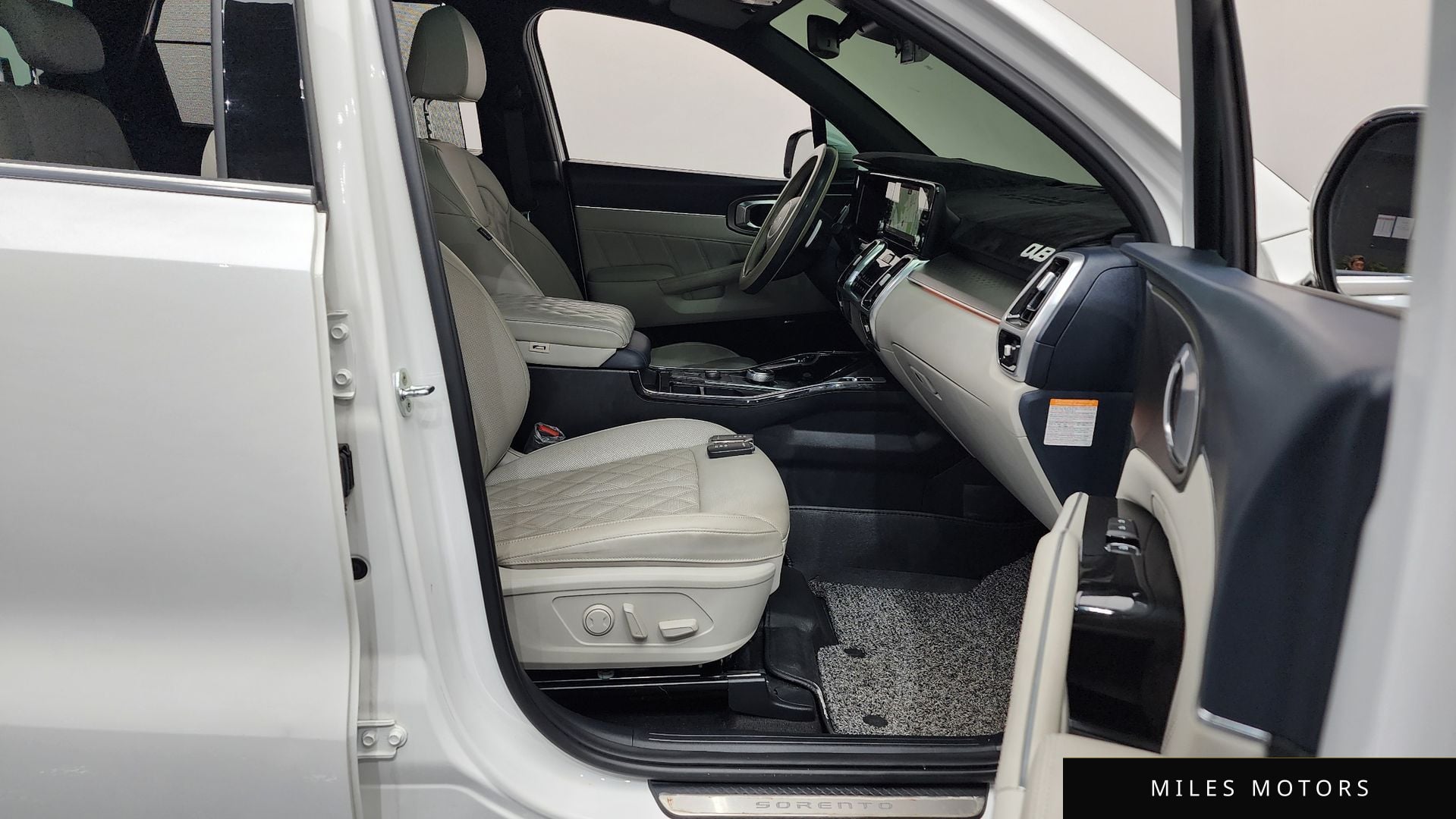 Kia Sorento 2023 — миниатюра 11