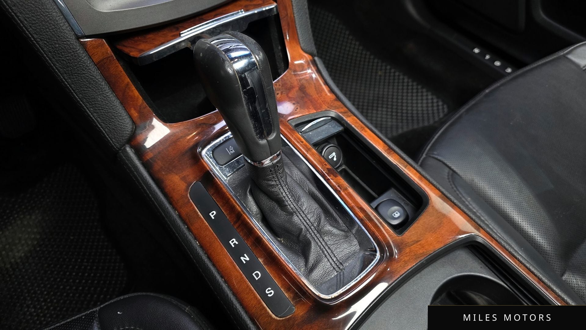 Lincoln MKS 2014 — миниатюра 9