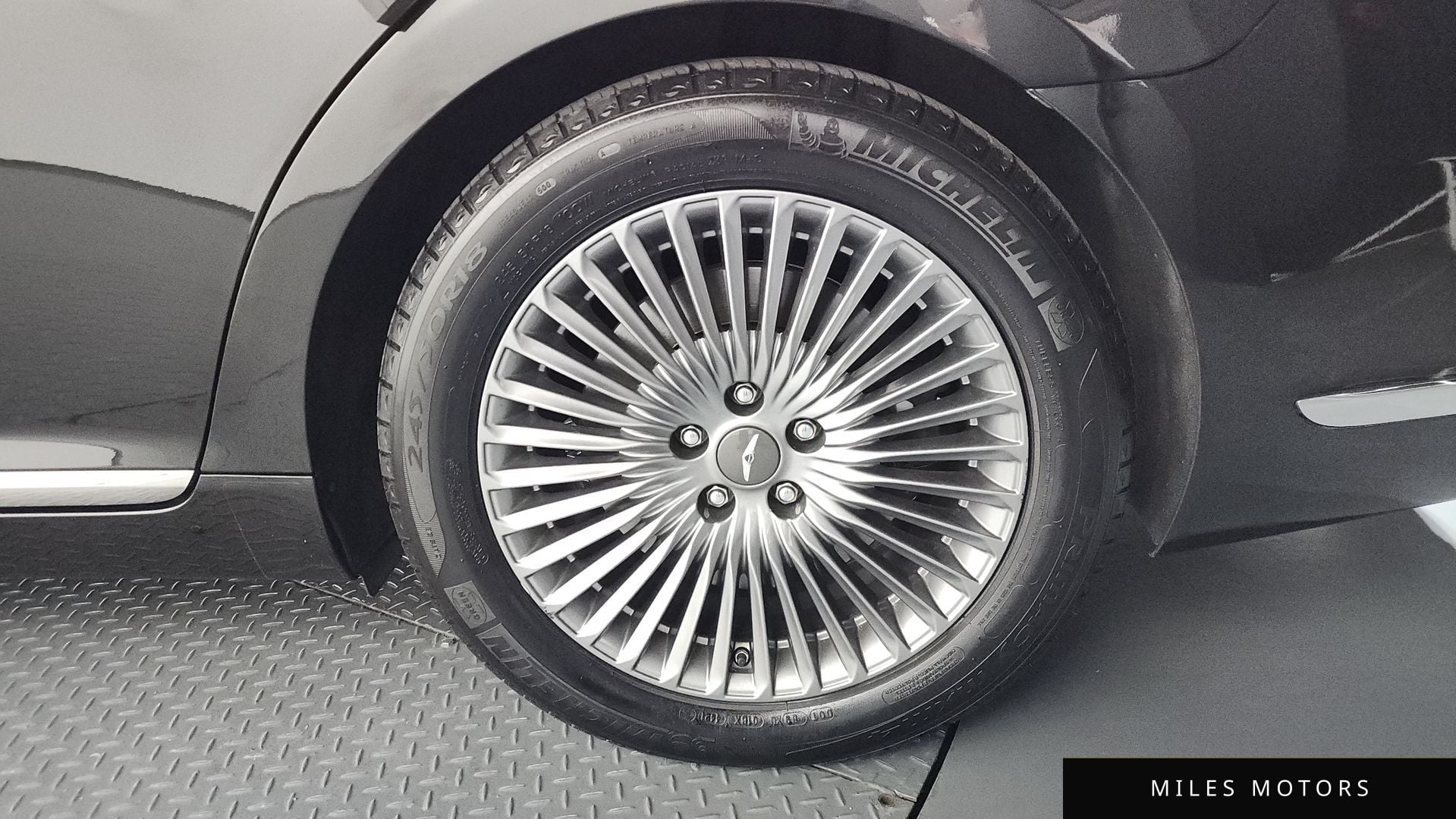 Genesis G90 2019 — миниатюра 5