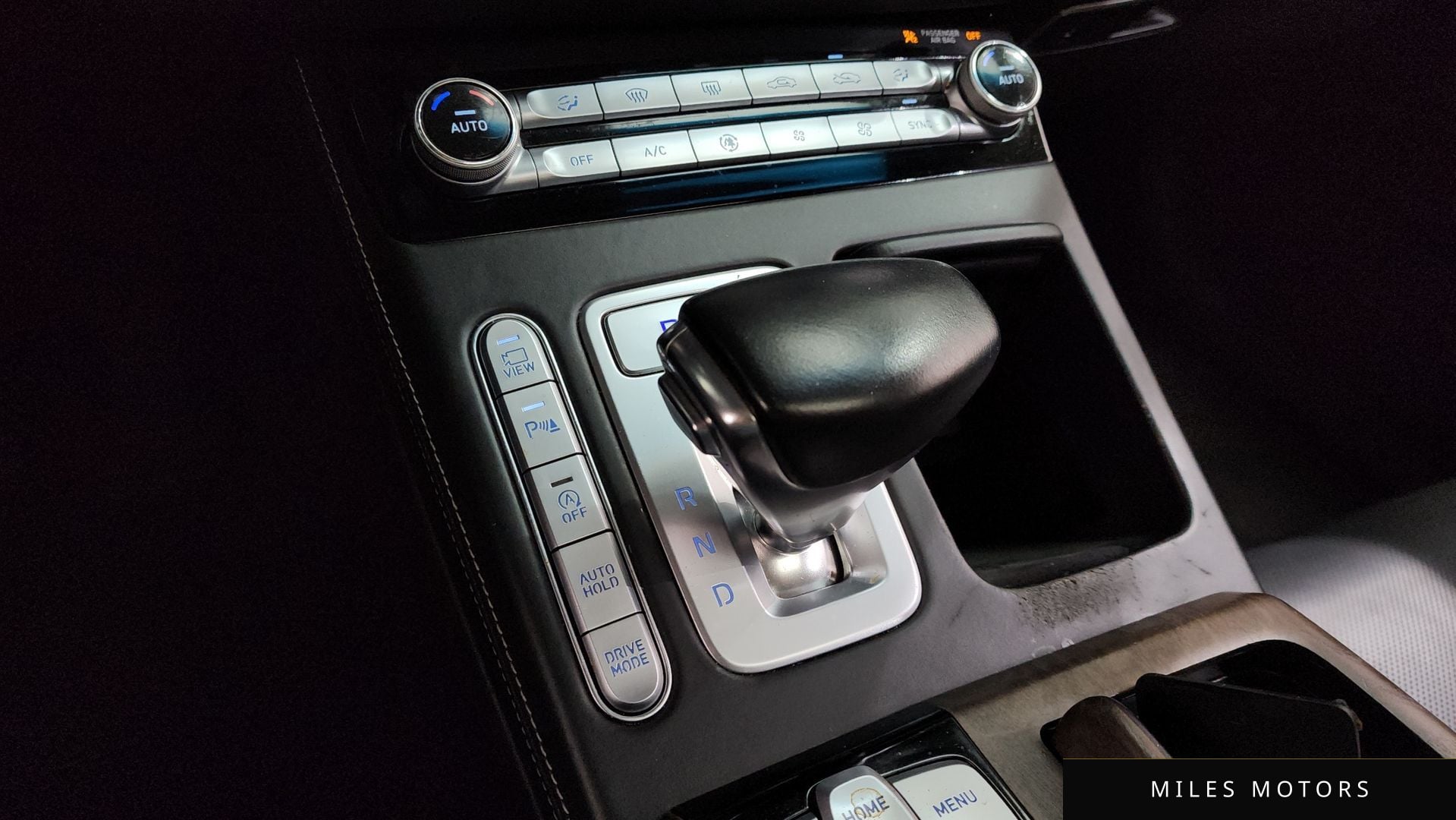 Genesis G90 2019 — миниатюра 9