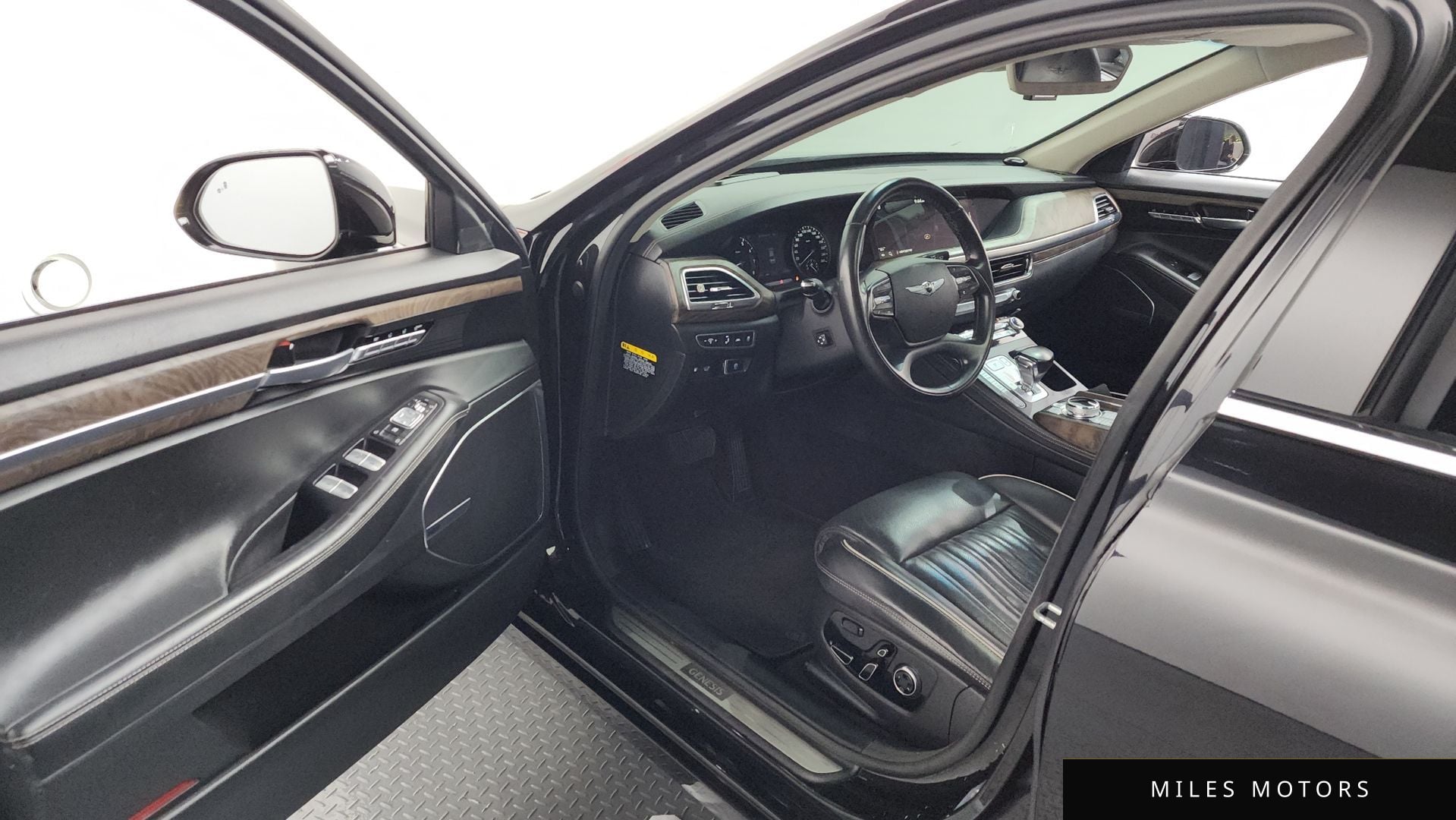Genesis G90 2019 — миниатюра 10