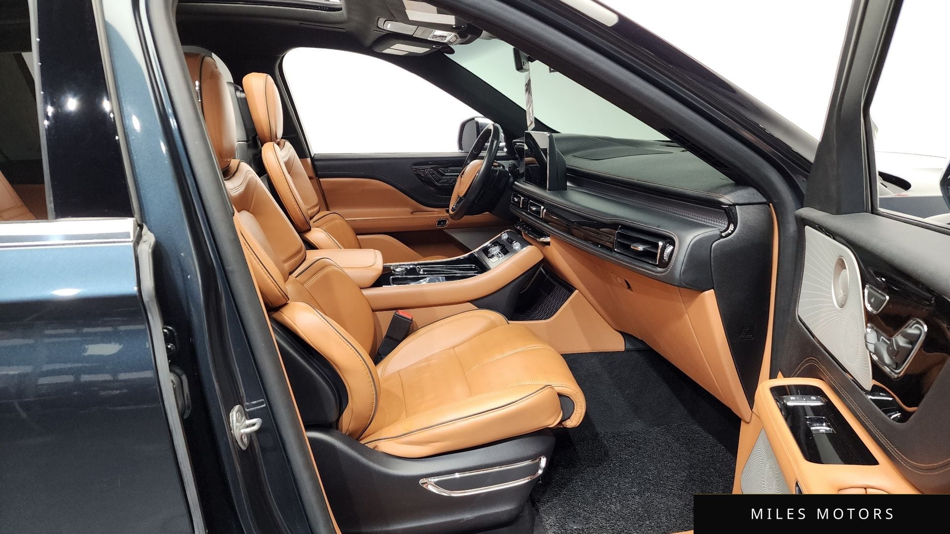 Lincoln Aviator 2020 — миниатюра 11