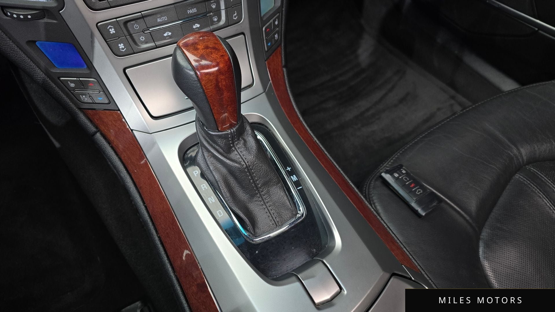 Cadillac CTS 2011 — миниатюра 9