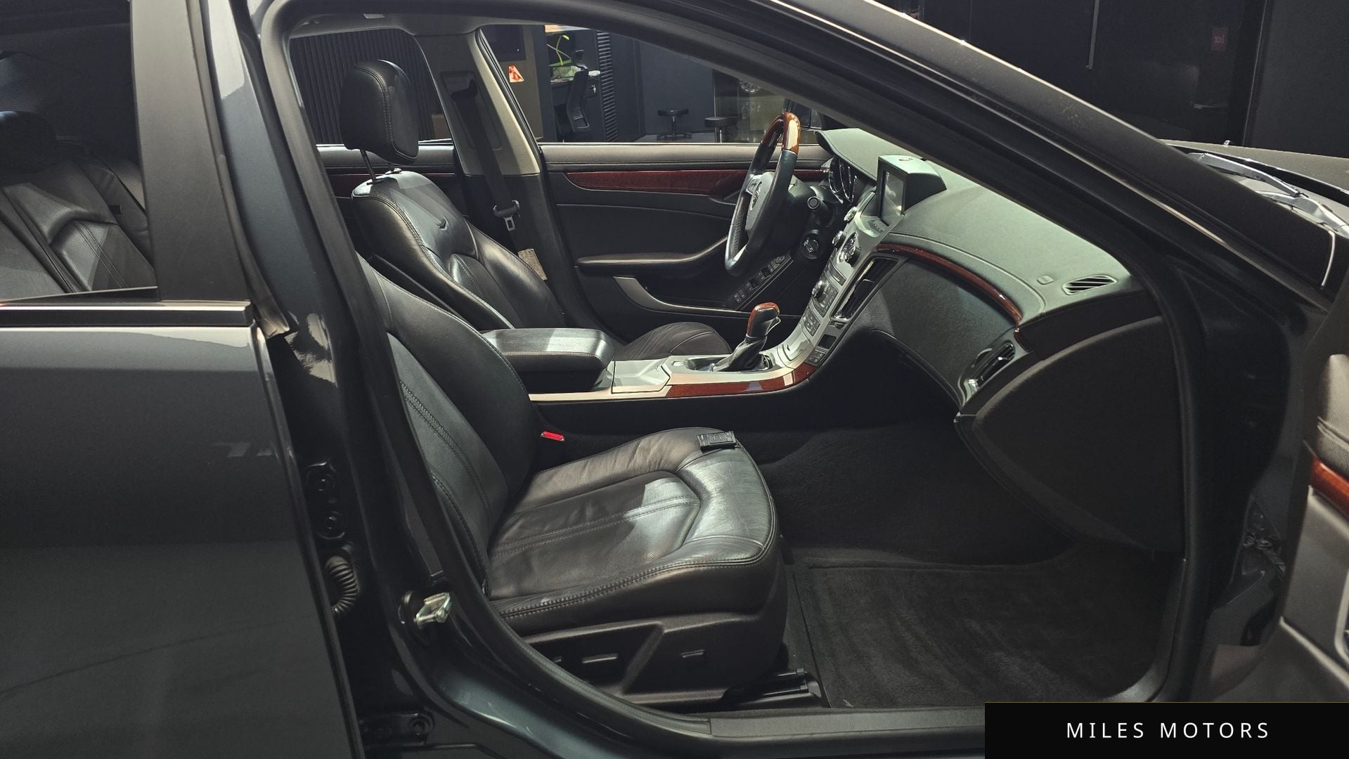 Cadillac CTS 2011 — миниатюра 11