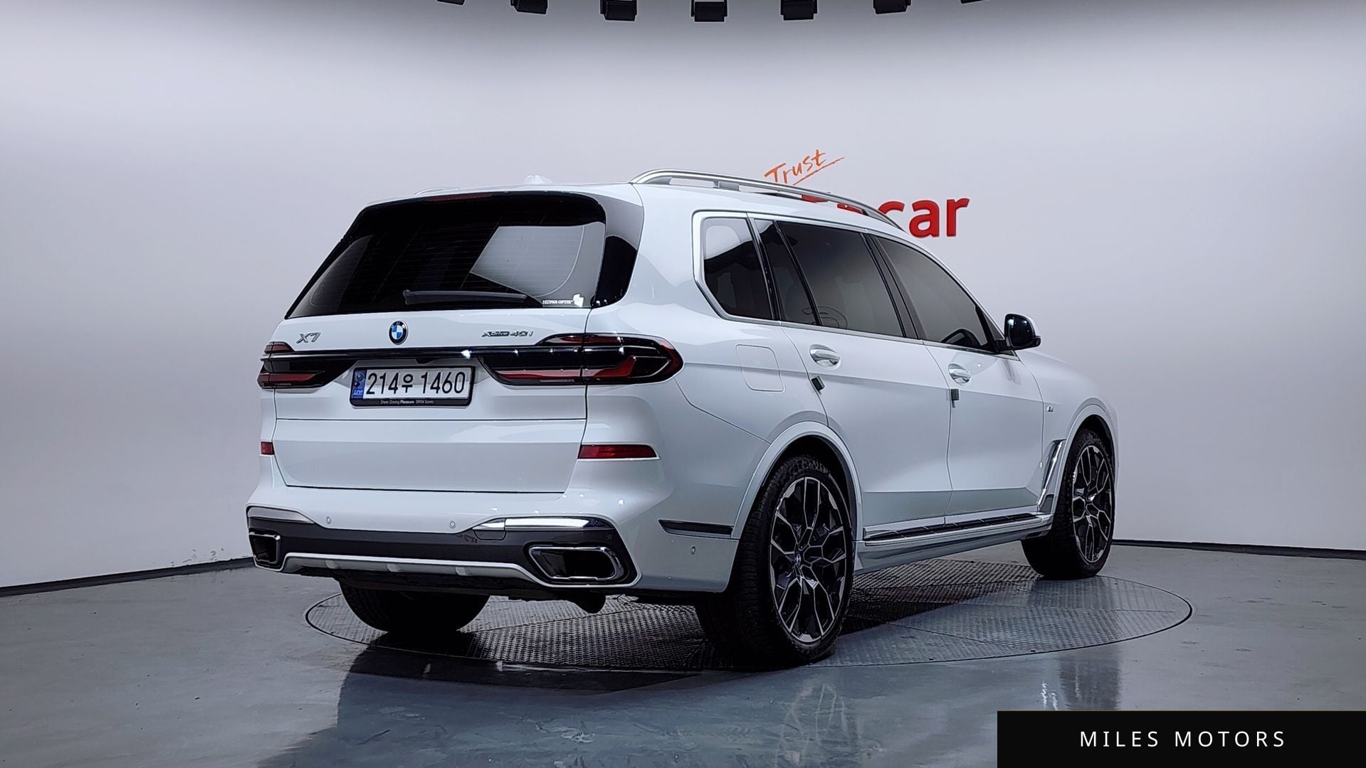 BMW X7 (G07) 2024 — миниатюра 2
