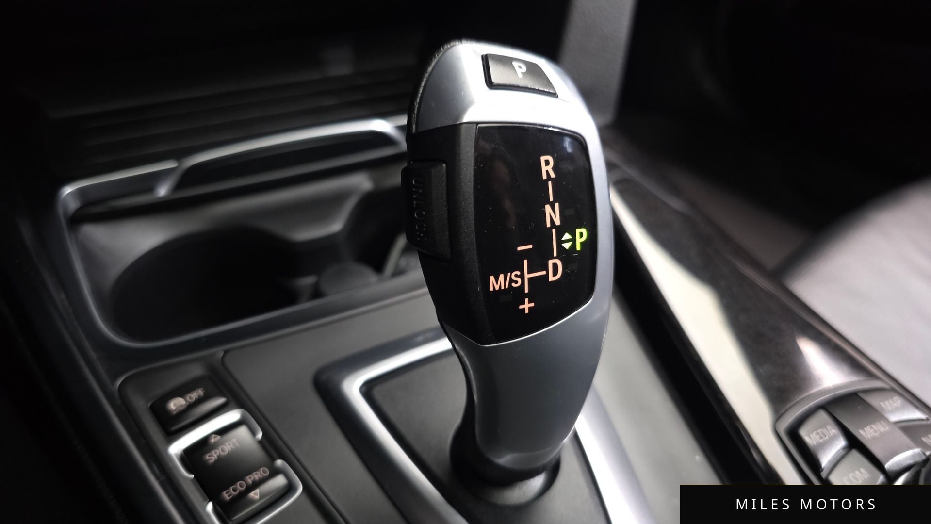 BMW 3 Series (F30) 2017 — миниатюра 8