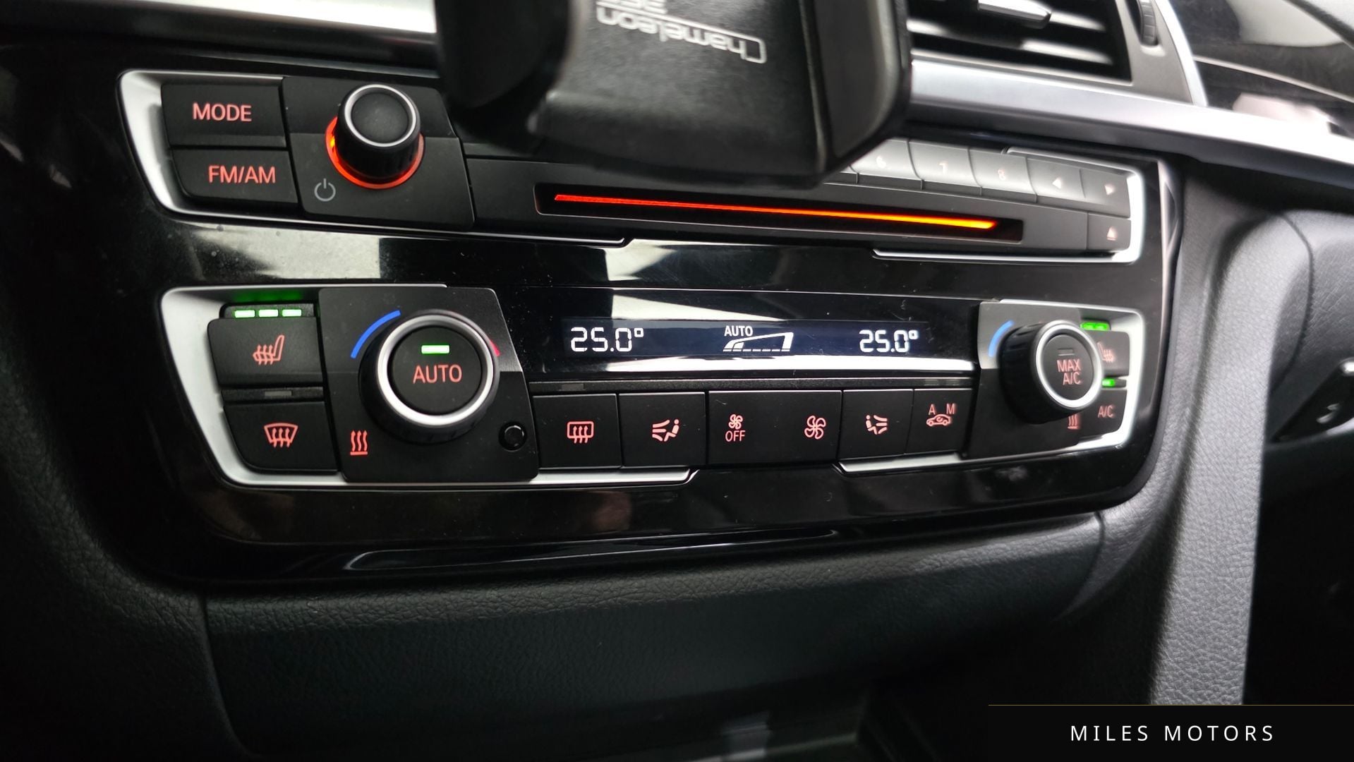BMW 3 Series (F30) 2017 — миниатюра 16