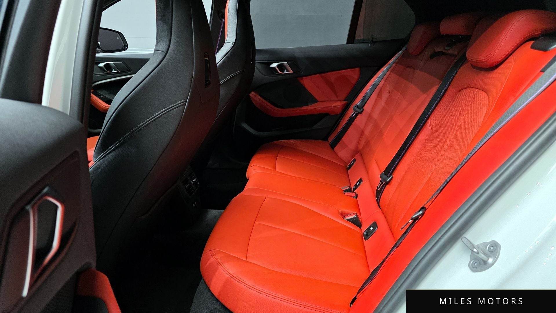 BMW 1 Series (F40) 2023 — миниатюра 12