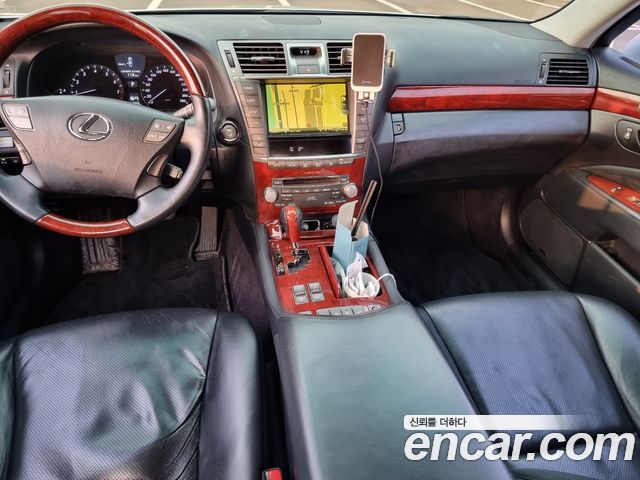 Лексус LS460 2012 — миниатюра 7