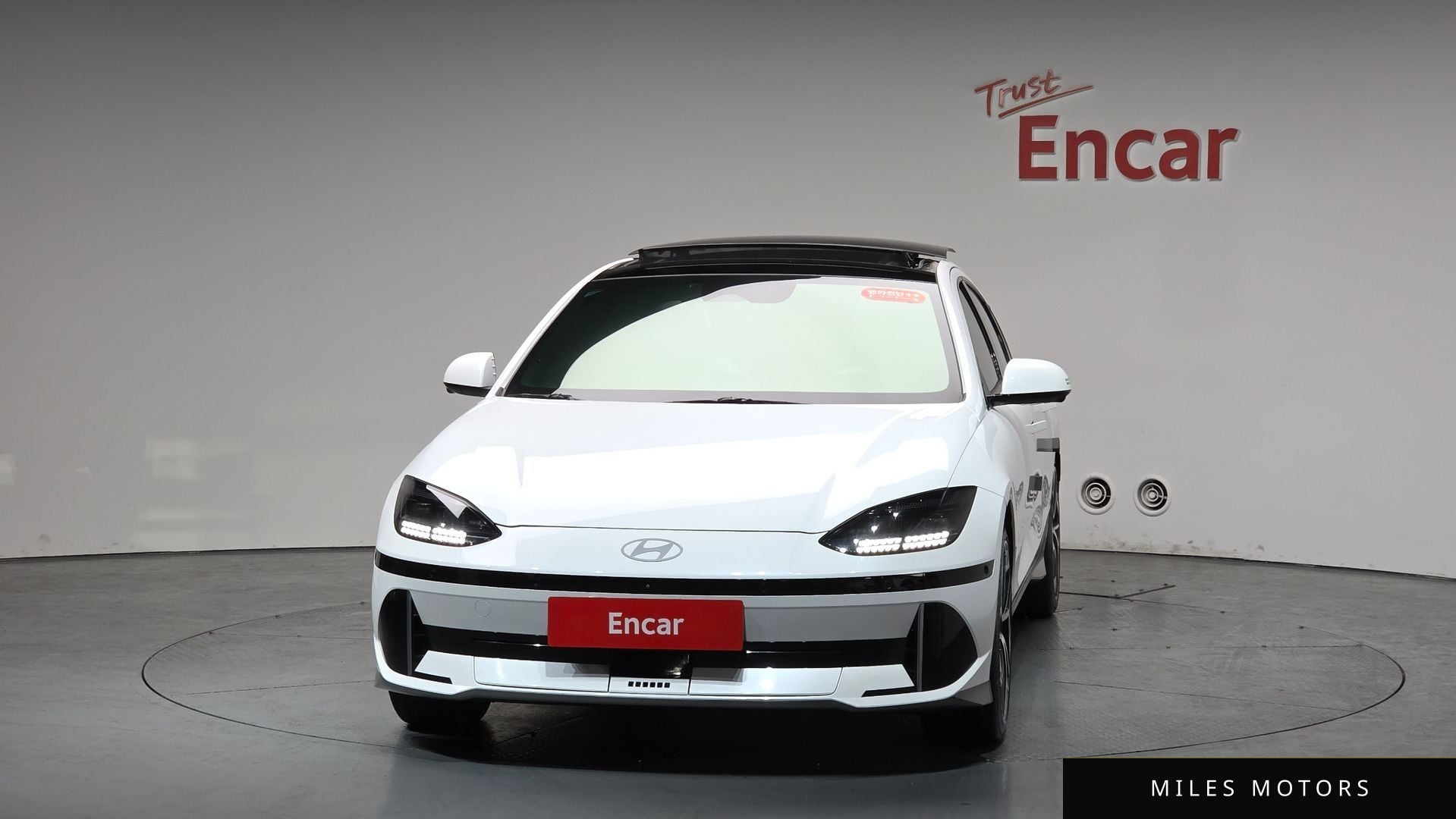 Hyundai Ioniq6 2023 — миниатюра 2