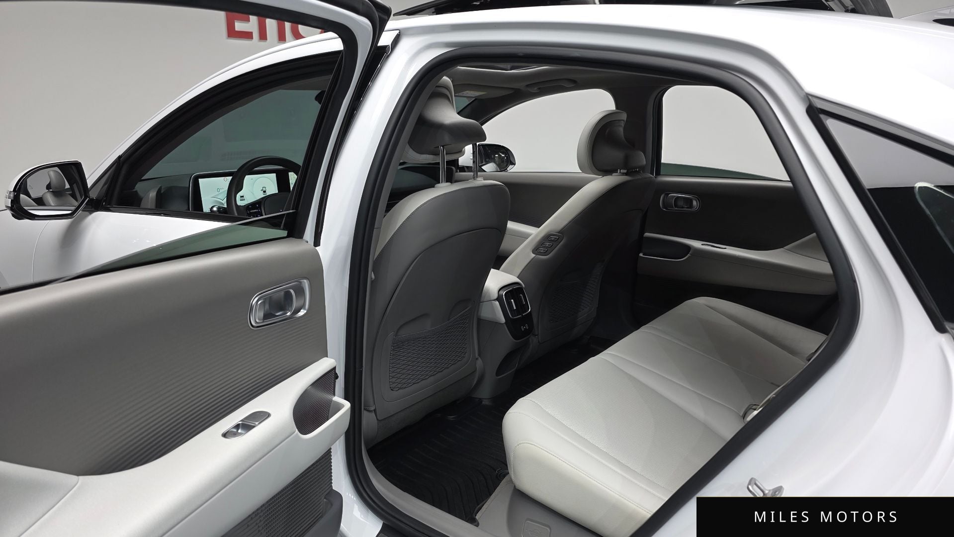 Hyundai Ioniq6 2023 — миниатюра 11