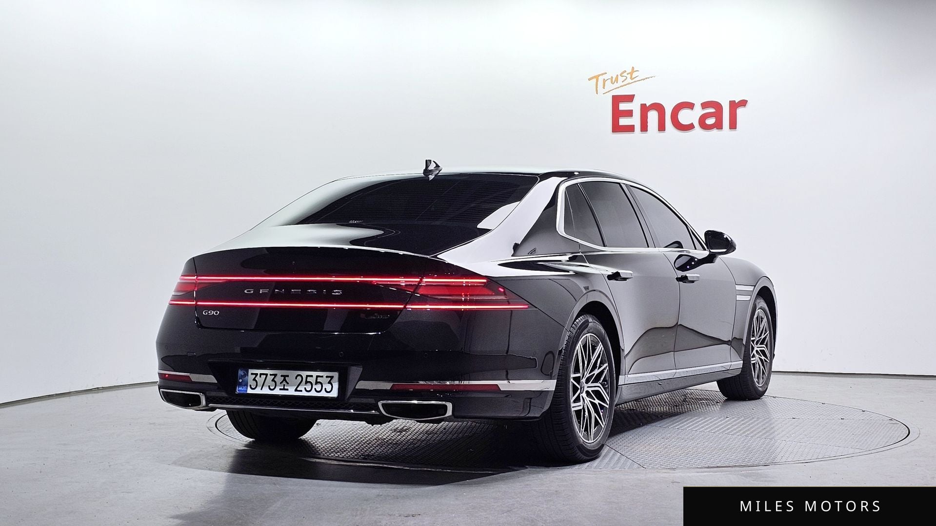 Genesis G90 (RS4) 2024 — миниатюра 2