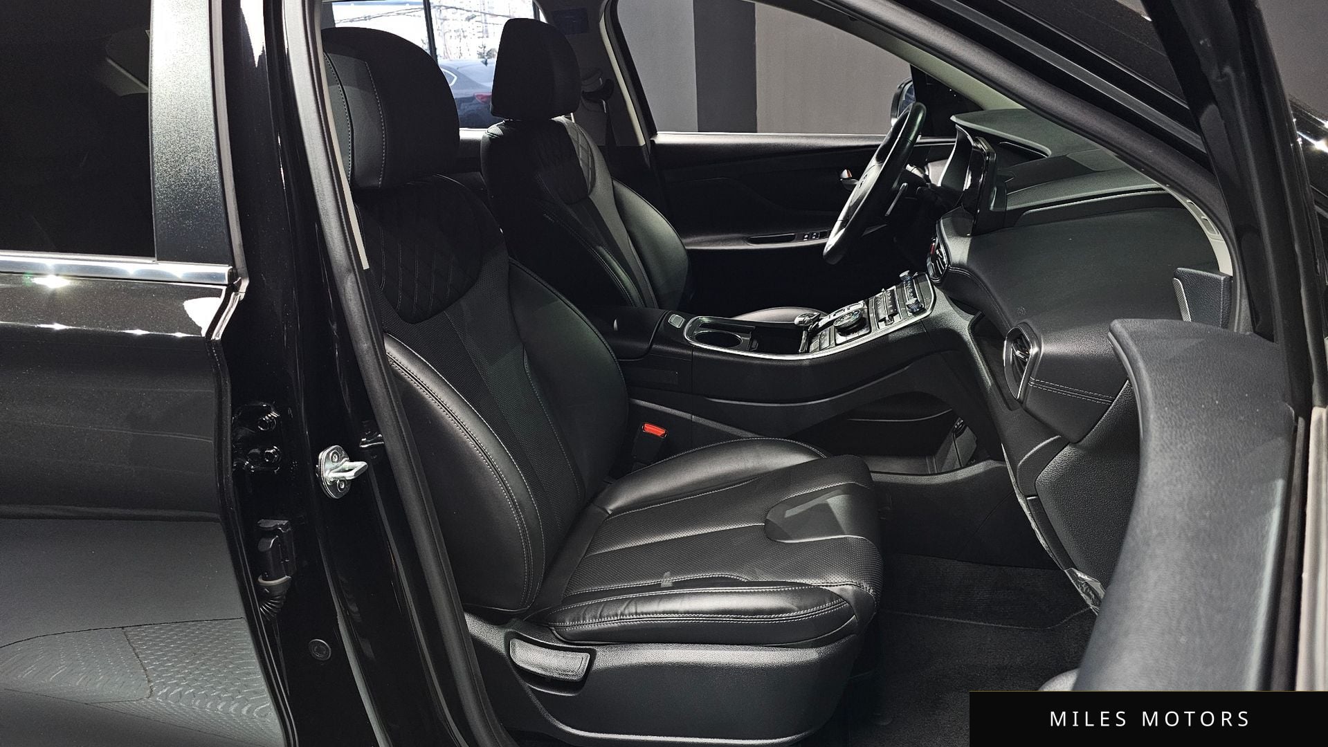 Hyundai Santafe 2023 — миниатюра 10