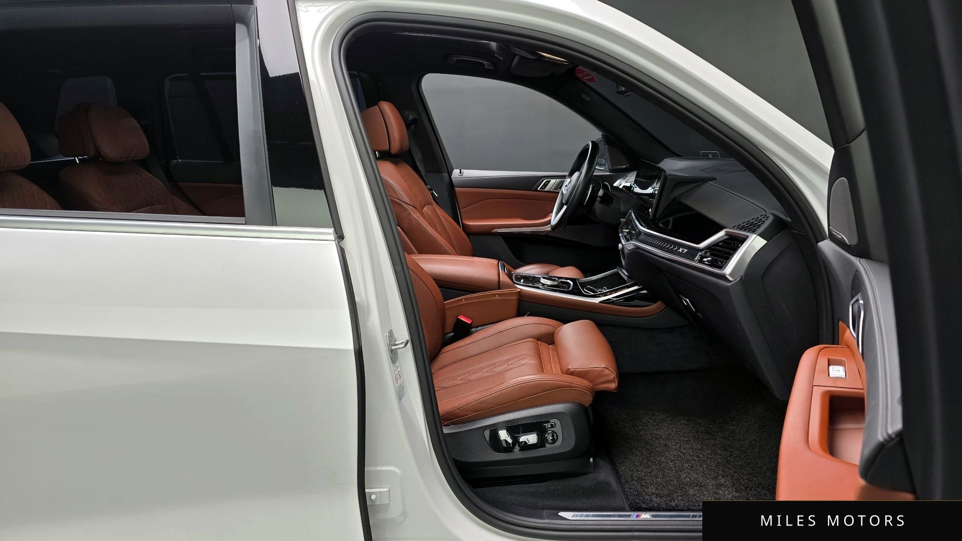 BMW X7 (G07) 2024 — миниатюра 10