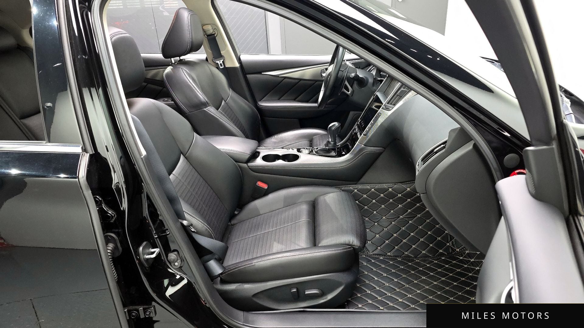 Infiniti Q50 2016 — миниатюра 12
