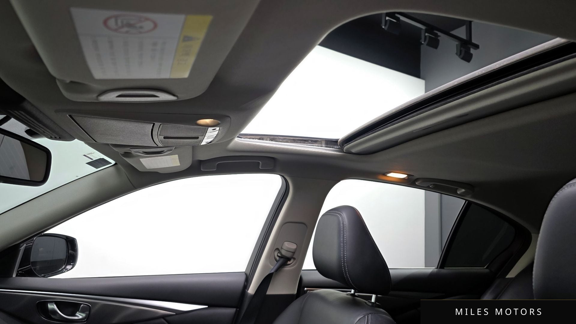 Infiniti Q50 2016 — миниатюра 18