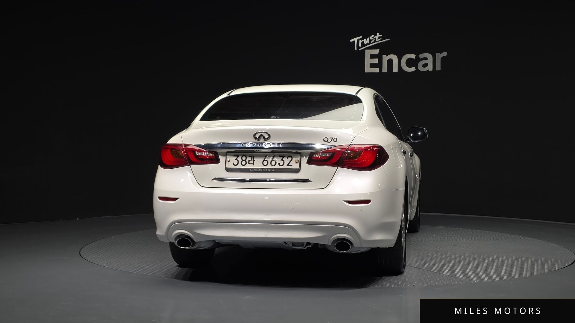 Infiniti Q70 2018 — миниатюра 4