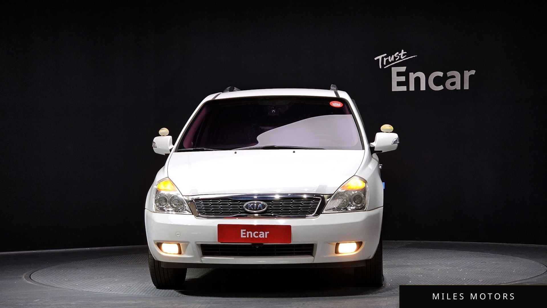Kia Canival 2011 — миниатюра 3