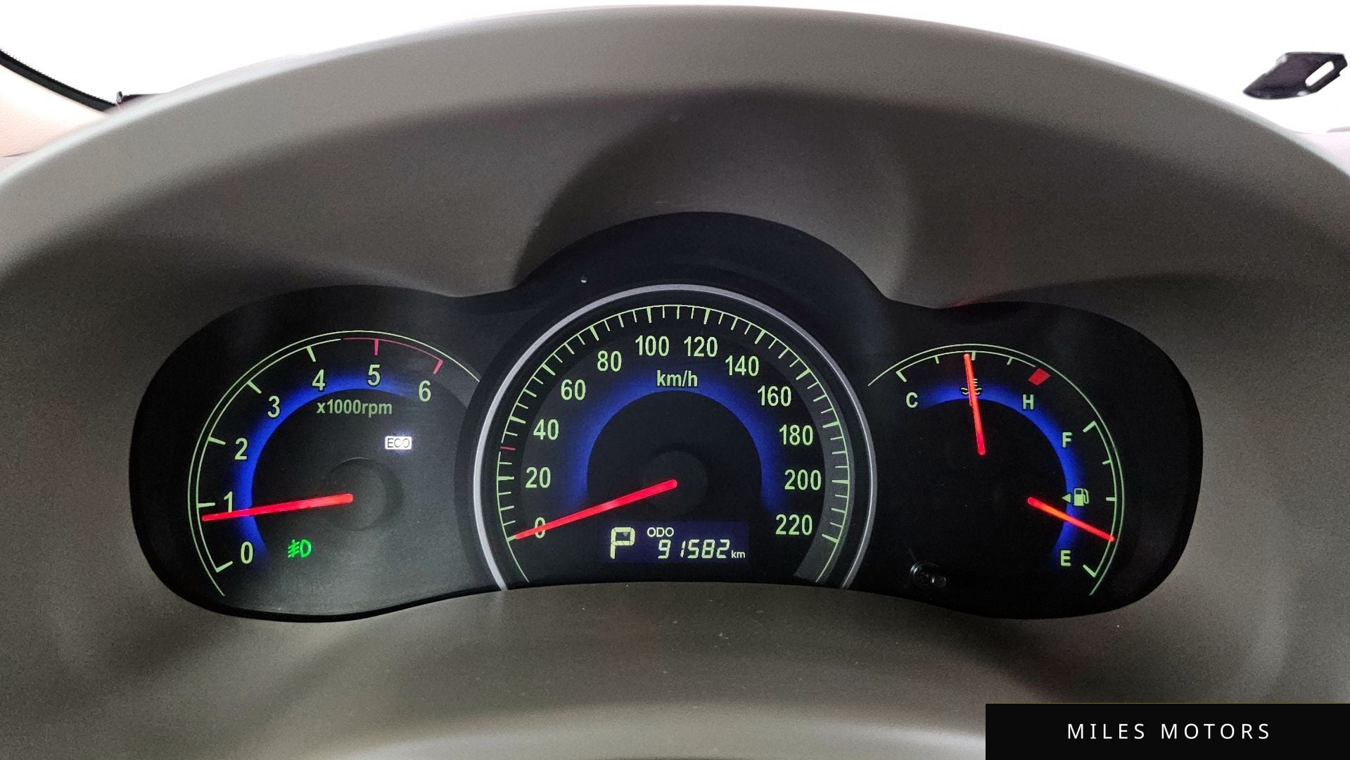 Kia Canival 2011 — миниатюра 8