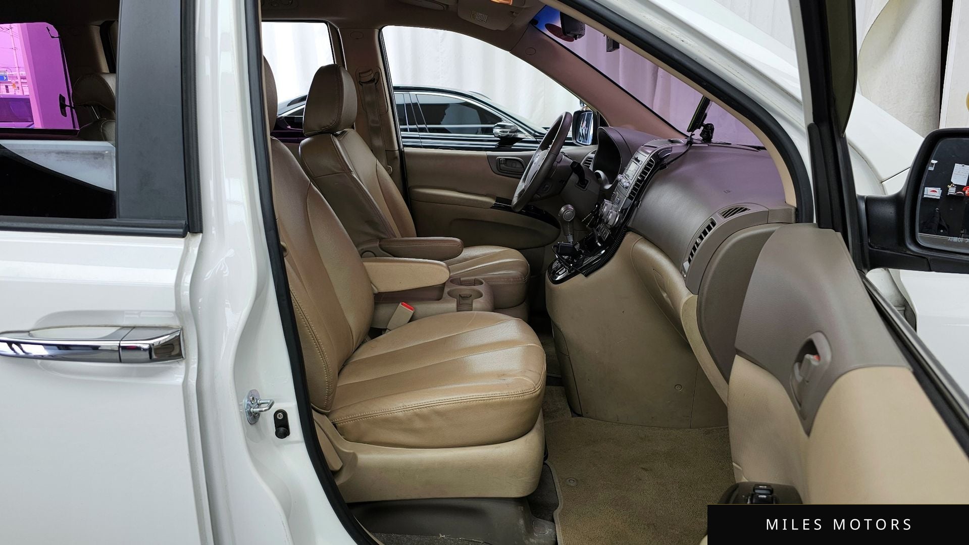 Kia Canival 2011 — миниатюра 11
