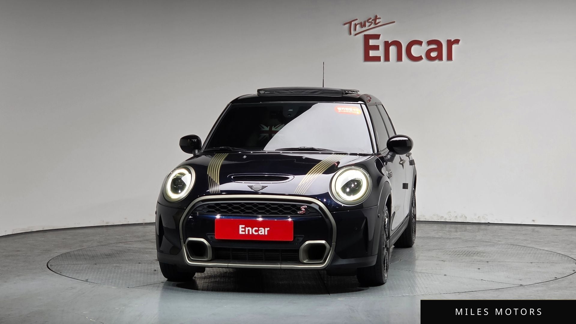 MINI Cooper S 2023 — миниатюра 2