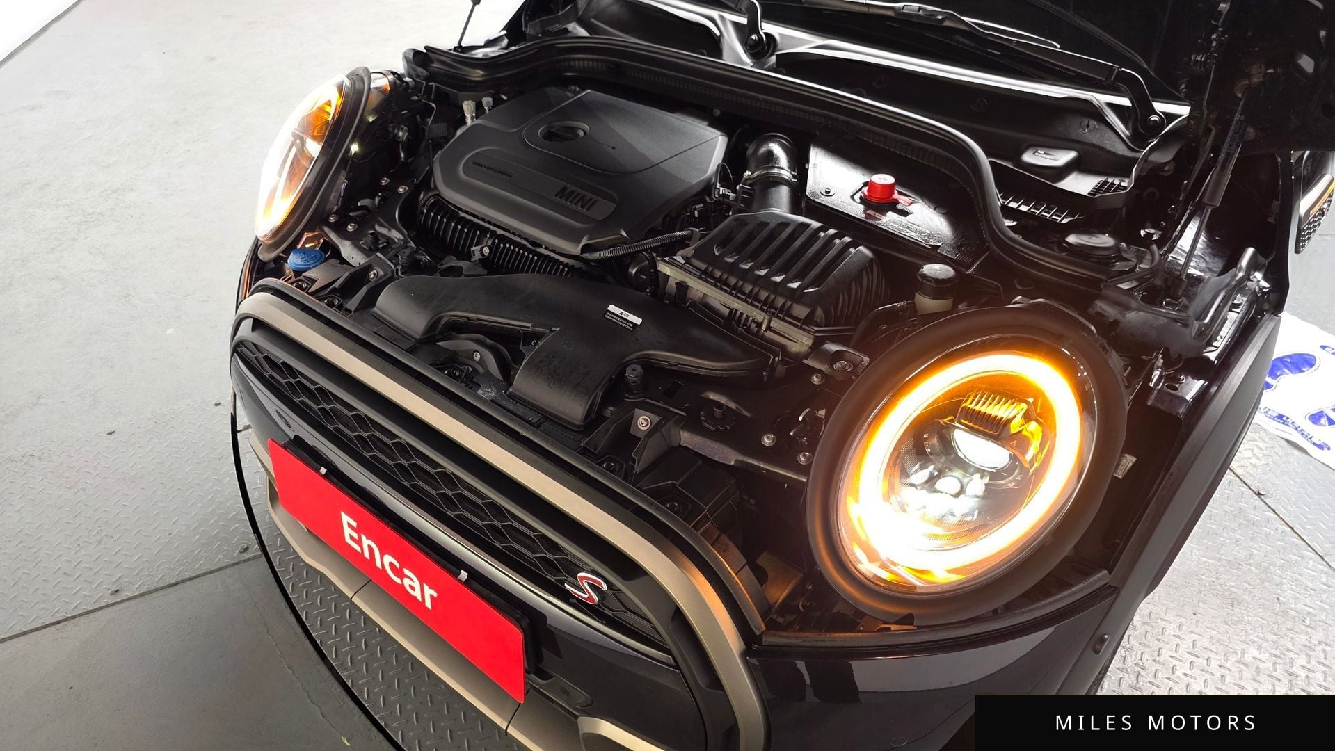 MINI Cooper S 2023 — миниатюра 5