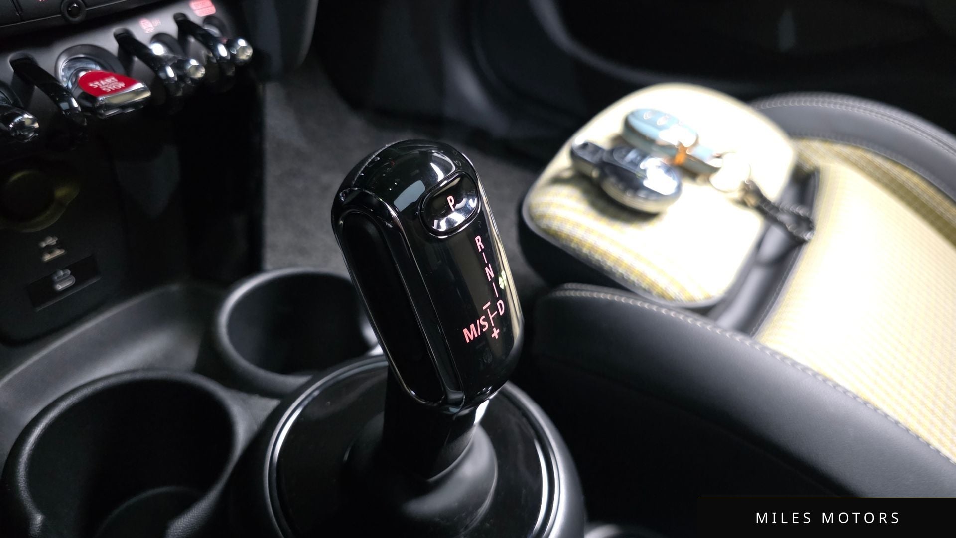 MINI Cooper S 2023 — миниатюра 8